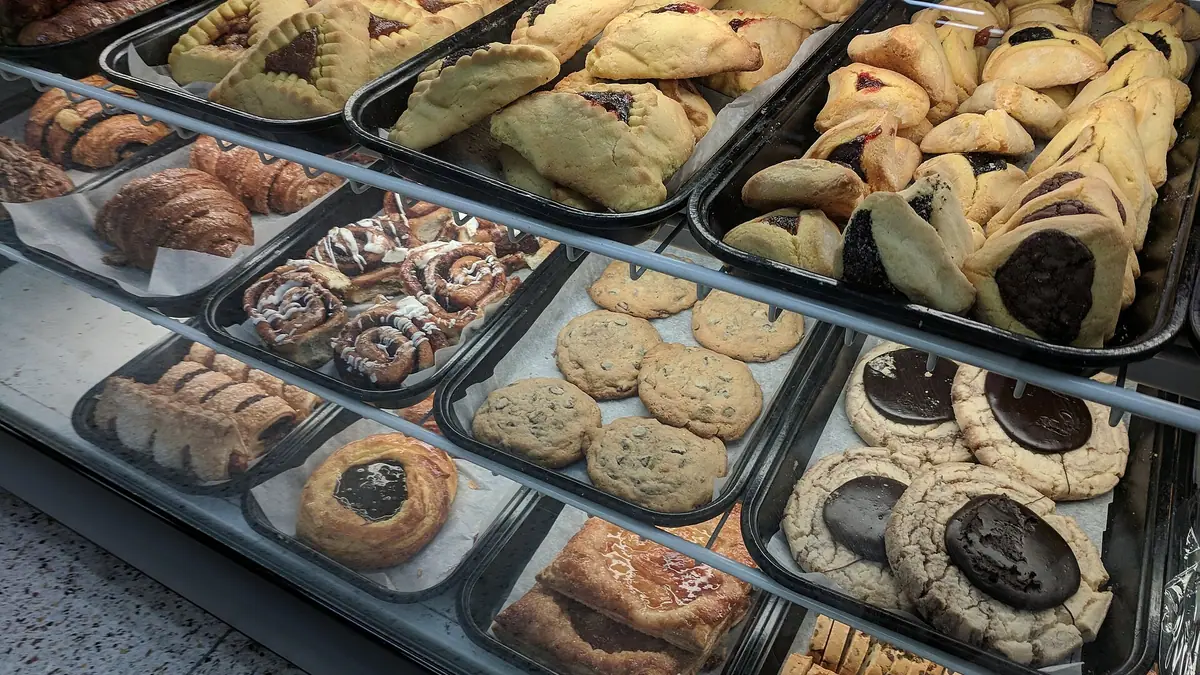 Bakery – bakery in Crook Log, London